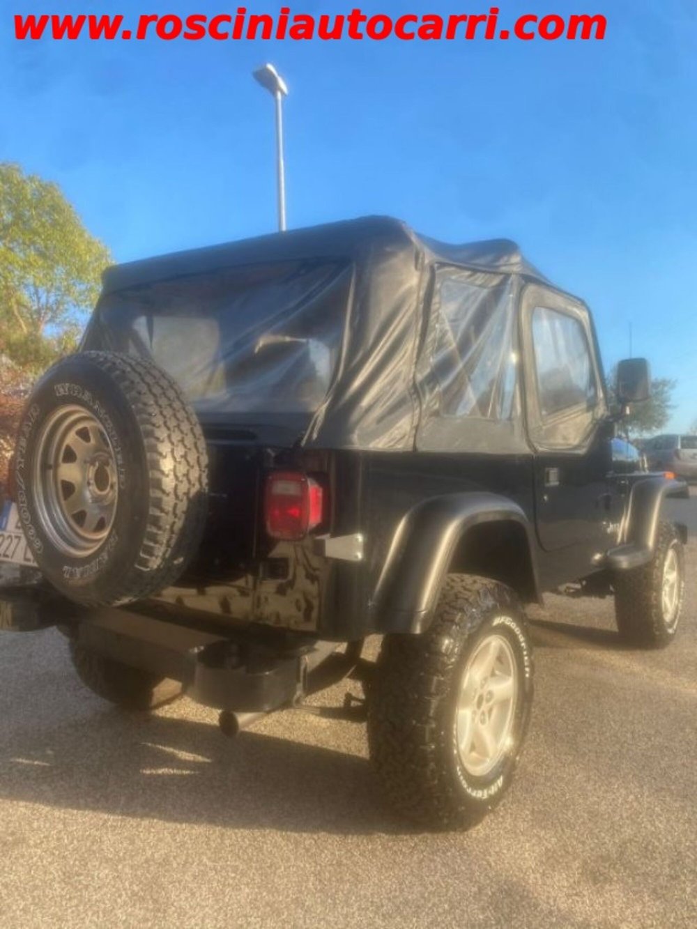 Jeep Wrangler usata a Roma (4)