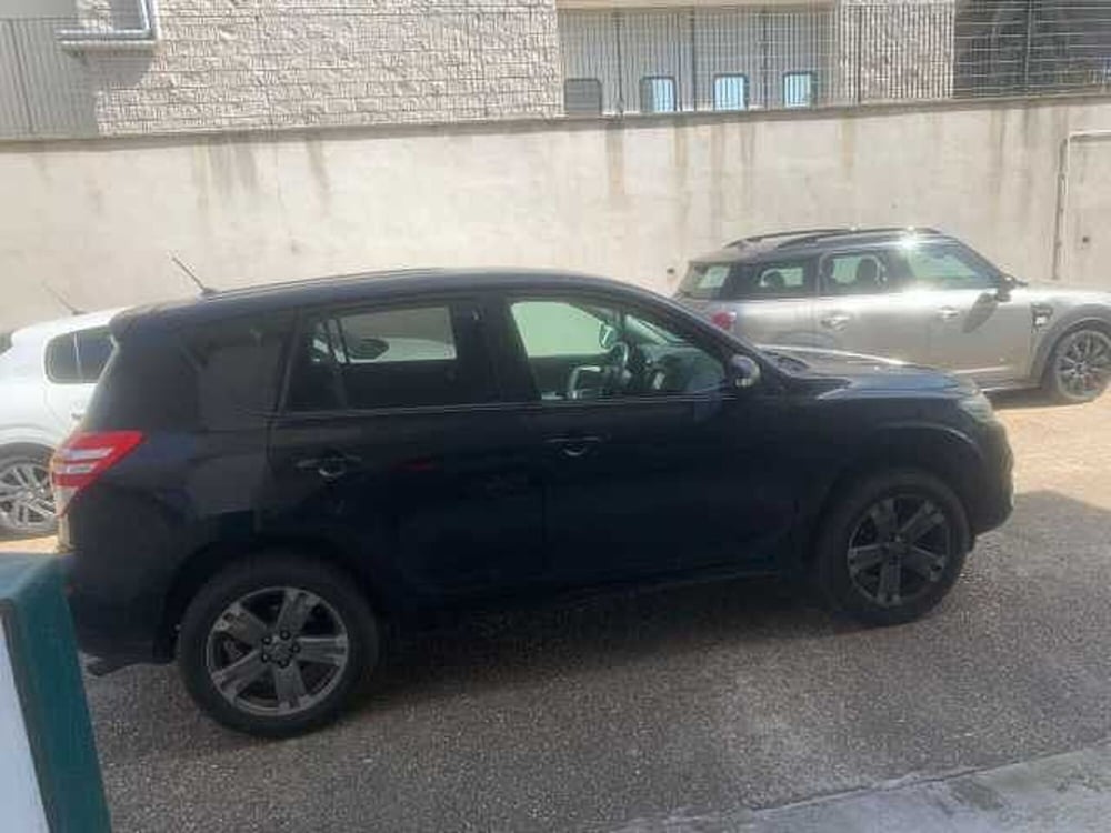 Toyota Rav4 usata a Roma (15)