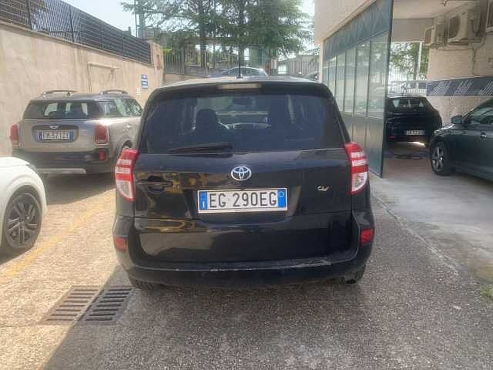 Toyota Rav4 usata a Roma (16)