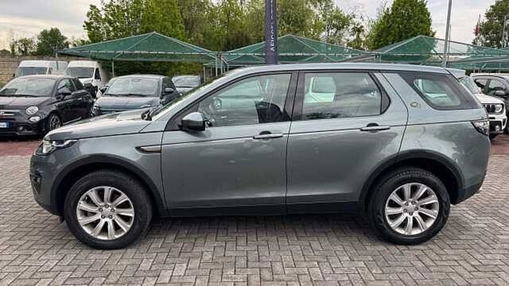 Land Rover Discovery Sport usata a Milano (2)