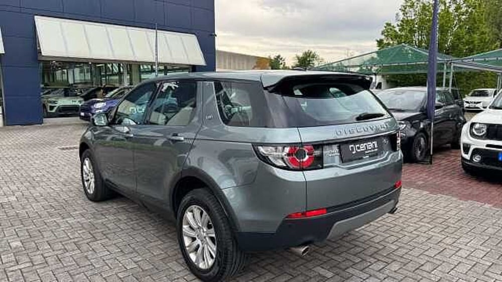 Land Rover Discovery Sport usata a Milano (3)