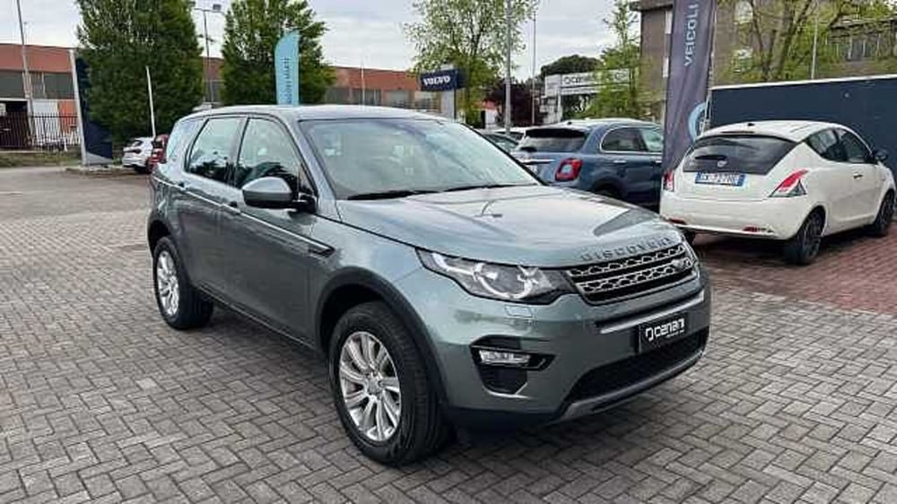 Land Rover Discovery Sport usata a Milano (7)