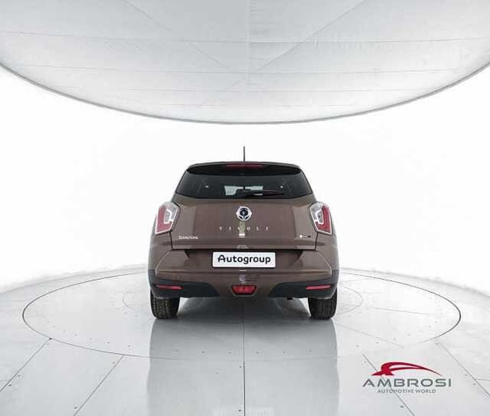 Ssangyong Tivoli usata a Perugia (6)