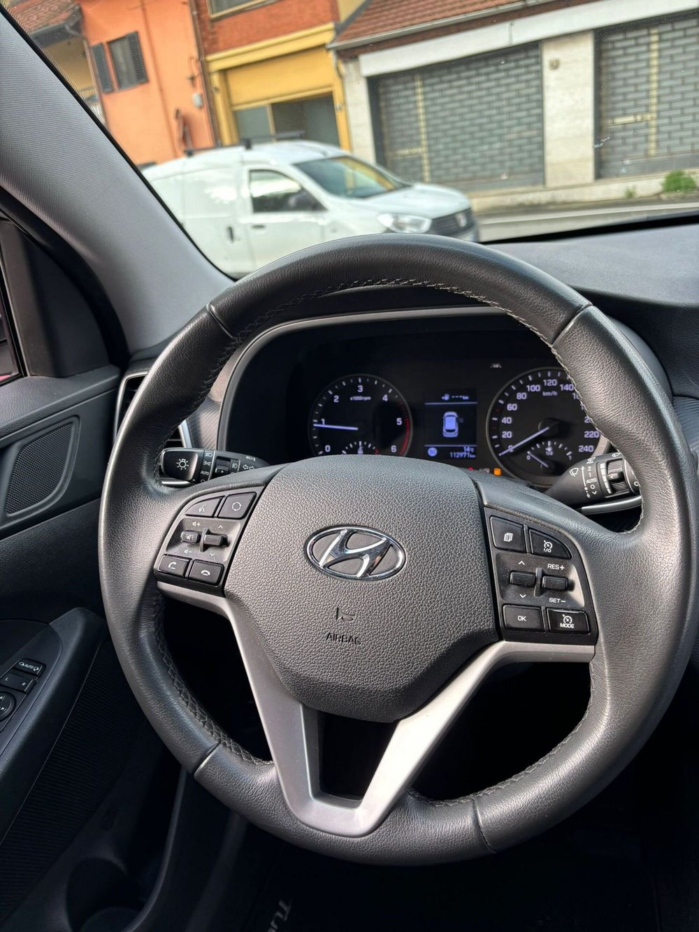 Hyundai Tucson usata a Torino (7)