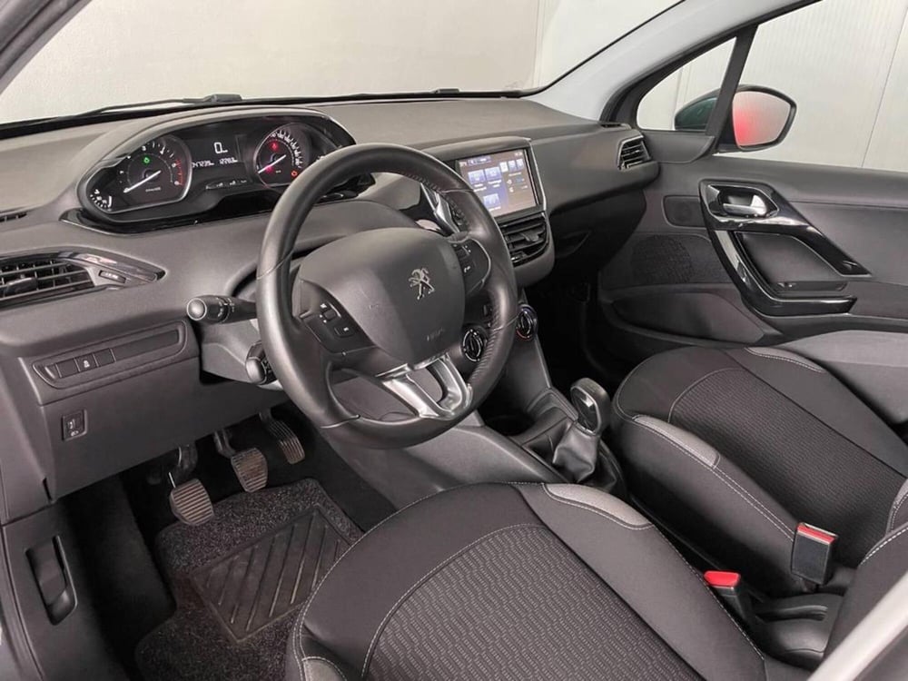 Peugeot 208 usata a Torino (7)