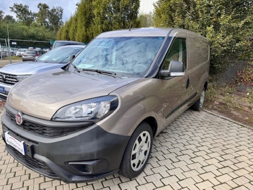 Fiat Doblò Furgone usata a Novara (3)