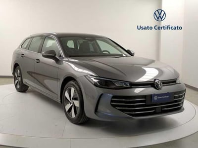 Volkswagen Passat Variant 2.0 TDI SCR EVO Business nuova a Pratola Serra