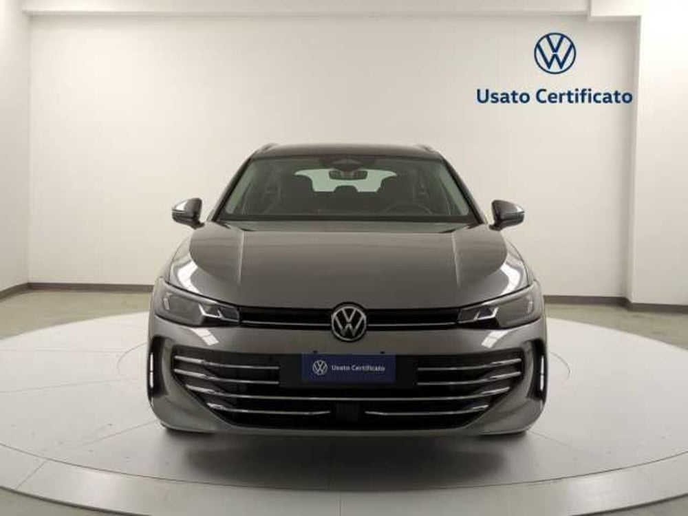 Volkswagen Passat Variant nuova a Avellino (2)