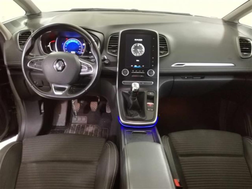 Renault Scenic E-Tech Electric usata a Salerno (10)