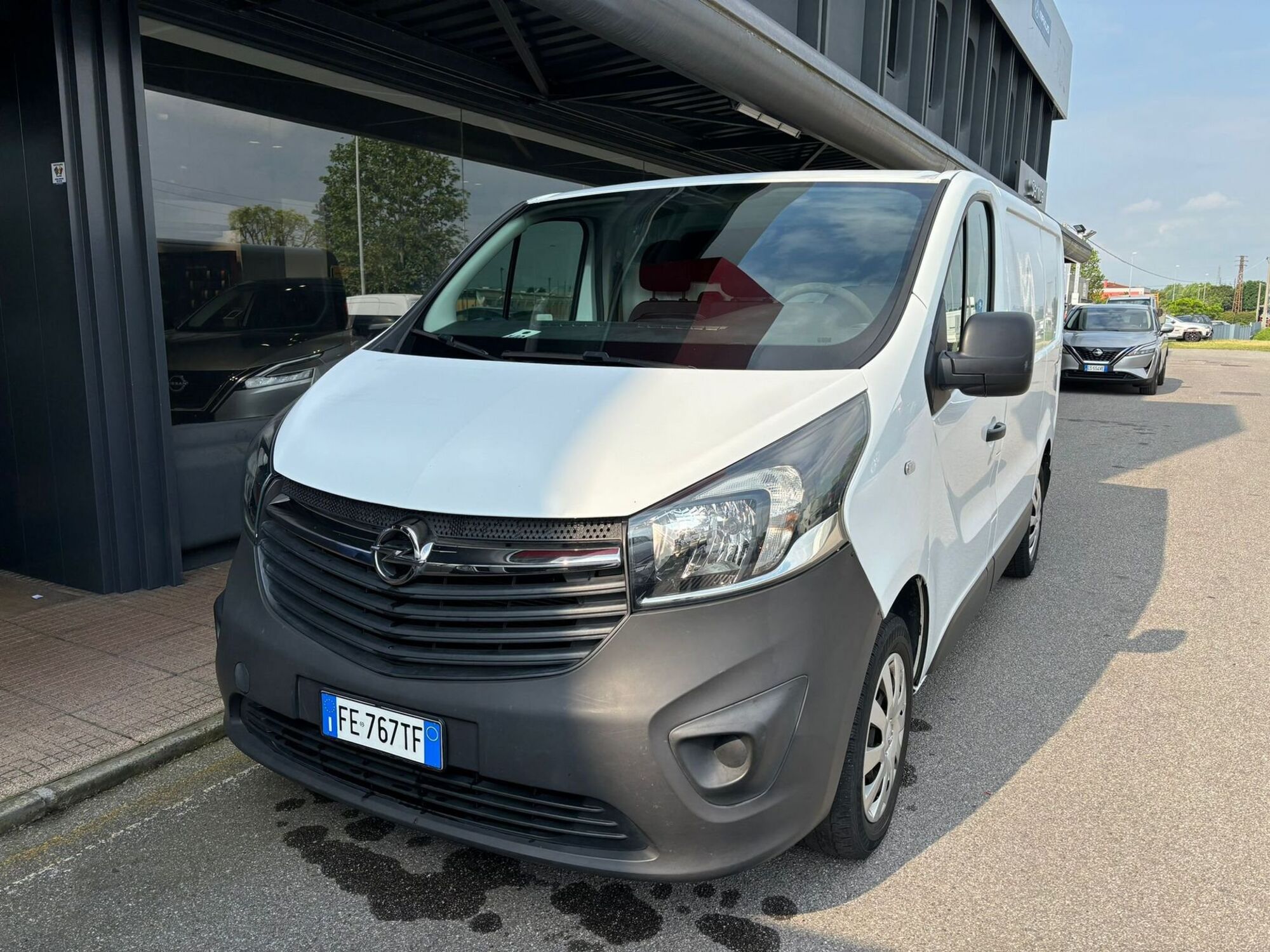 Vendo Opel Vivaro Furgone 27 1 6 CDTI 115CV PC TN Furgone Essentia vendo-opel-vivaro-furgone-27-1-6-cdti-115cv-pc-tn-furgone-essentia