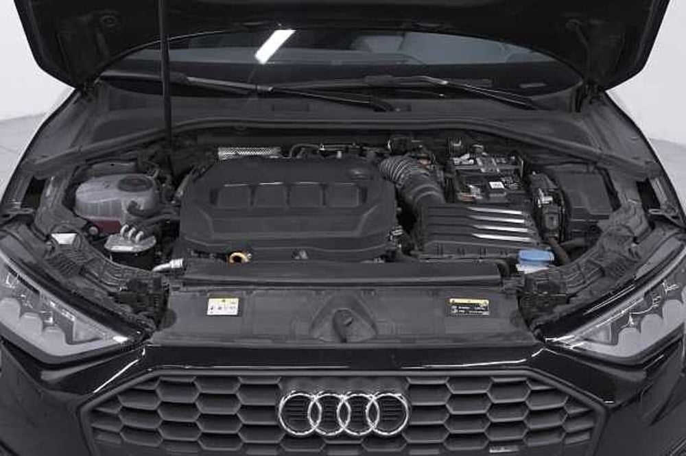 Audi A3 Sportback usata a Como (11)