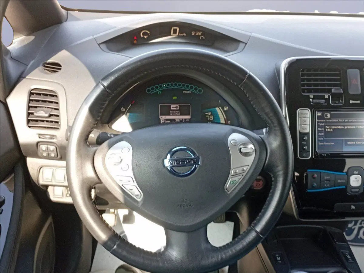 Nissan Leaf usata a Milano (14)