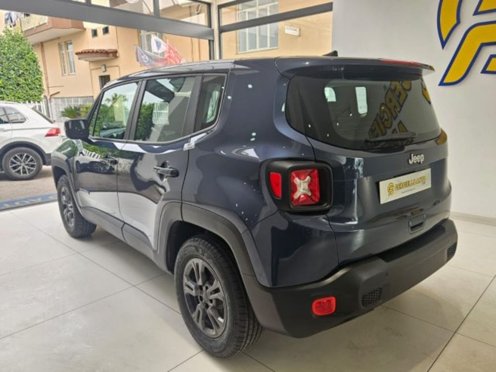 Jeep Renegade nuova a Napoli (5)