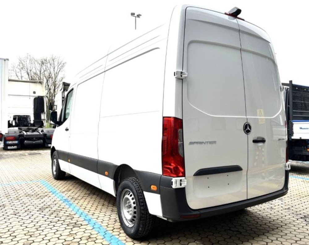 Mercedes-Benz Sprinter nuova a Bergamo (5)