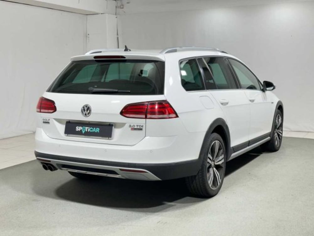 Volkswagen Golf Variant usata a Sondrio (5)