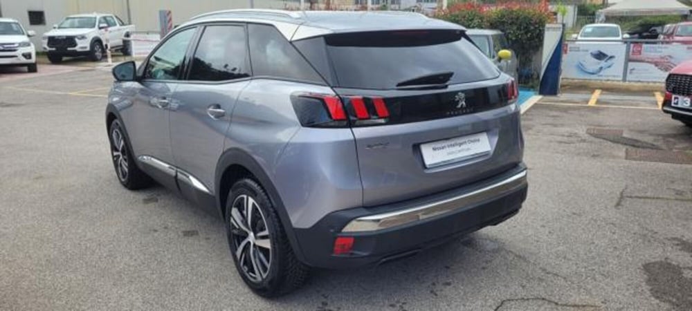 Peugeot 3008 usata a Napoli (3)