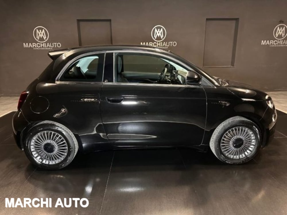 Fiat 500e usata a Perugia (4)