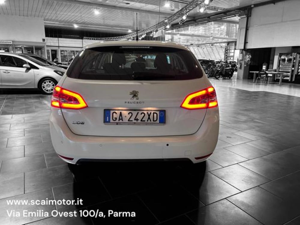 Peugeot 308 SW usata a Parma (6)