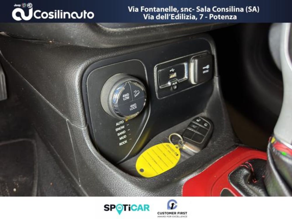 Jeep Renegade usata a Salerno (19)