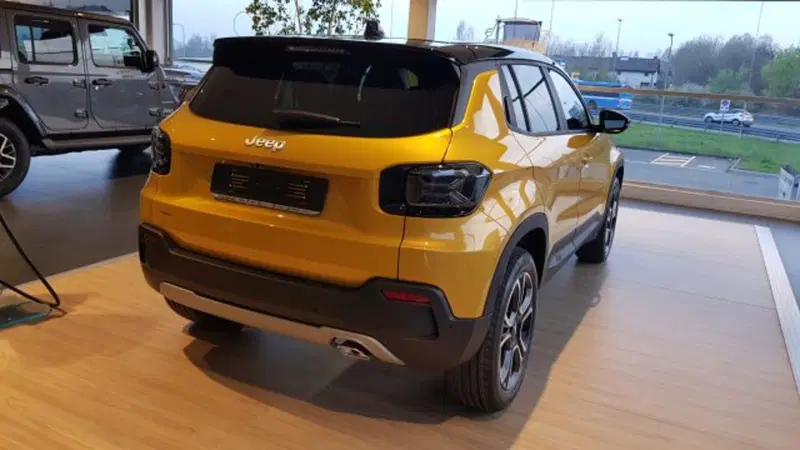 Jeep Avenger usata a Modena (4)