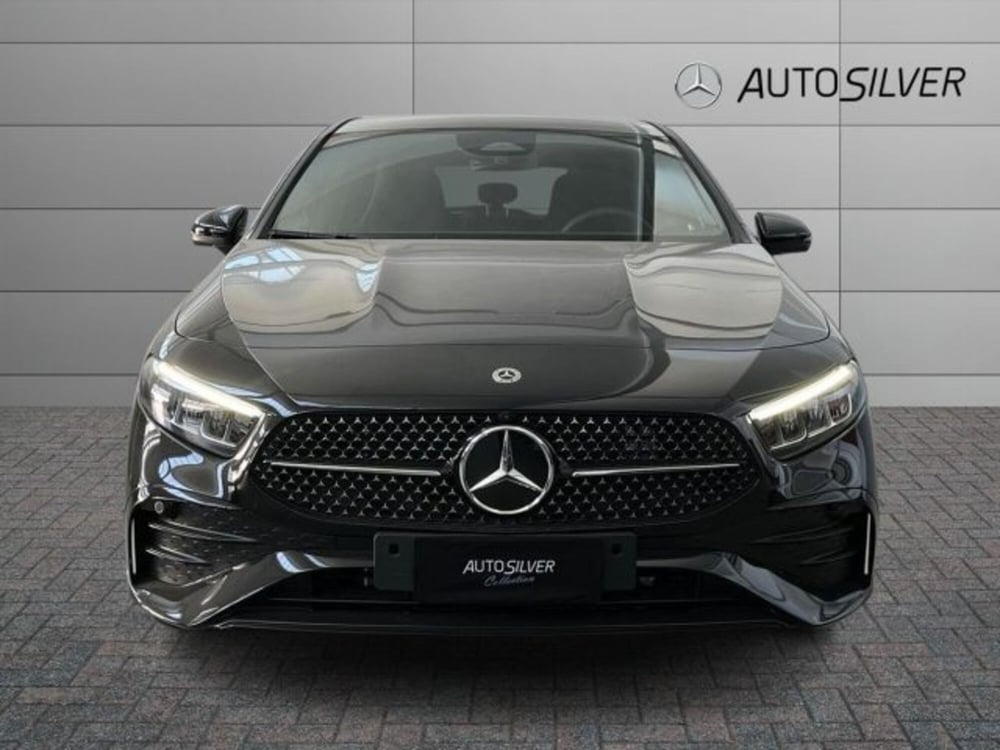 Mercedes-Benz Classe A Sedan nuova a Verona (3)