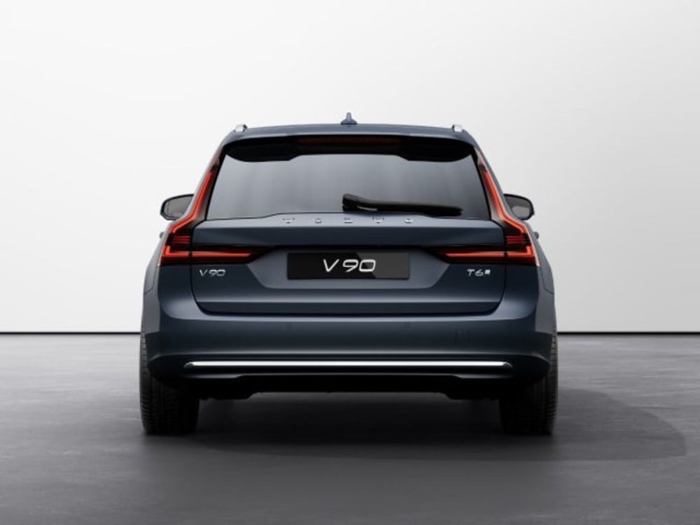 Volvo V90 nuova a Modena (4)