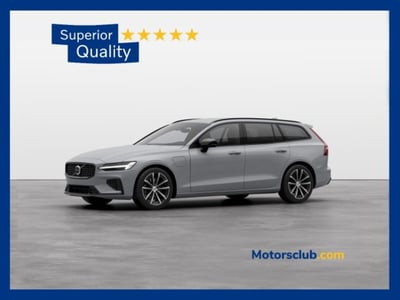 Volvo V60 T6 Plug-in Hybrid AWD automatico Plus Dark nuova a Modena