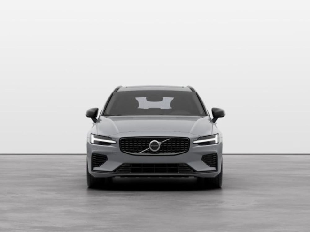 Volvo V60 nuova a Modena (5)