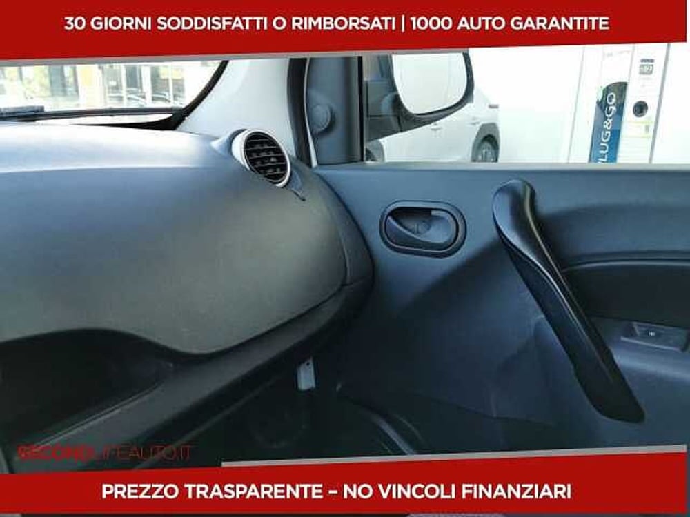 Nissan NV250 usata a Chieti (11)