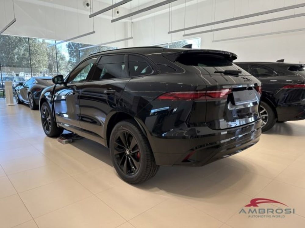 Jaguar F-Pace nuova a Perugia (8)