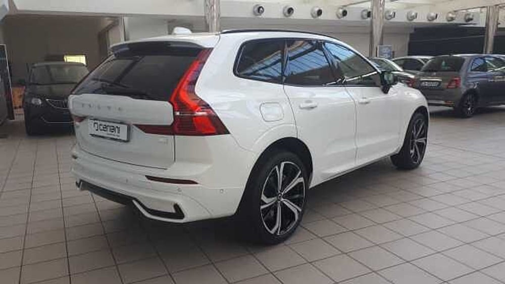 Volvo XC60 usata a Milano (6)