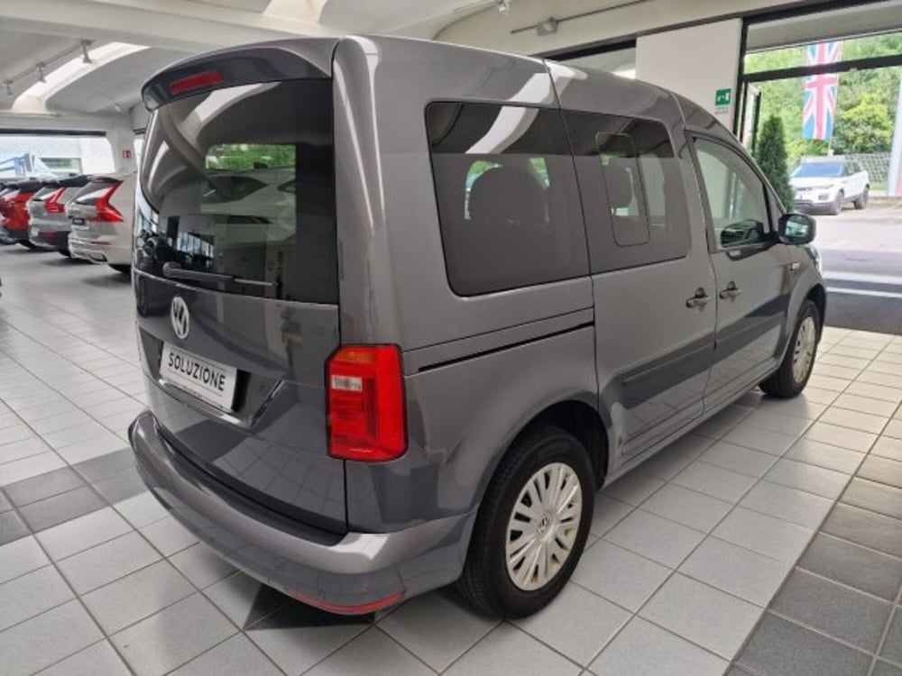 Volkswagen Caddy usata a Novara (4)