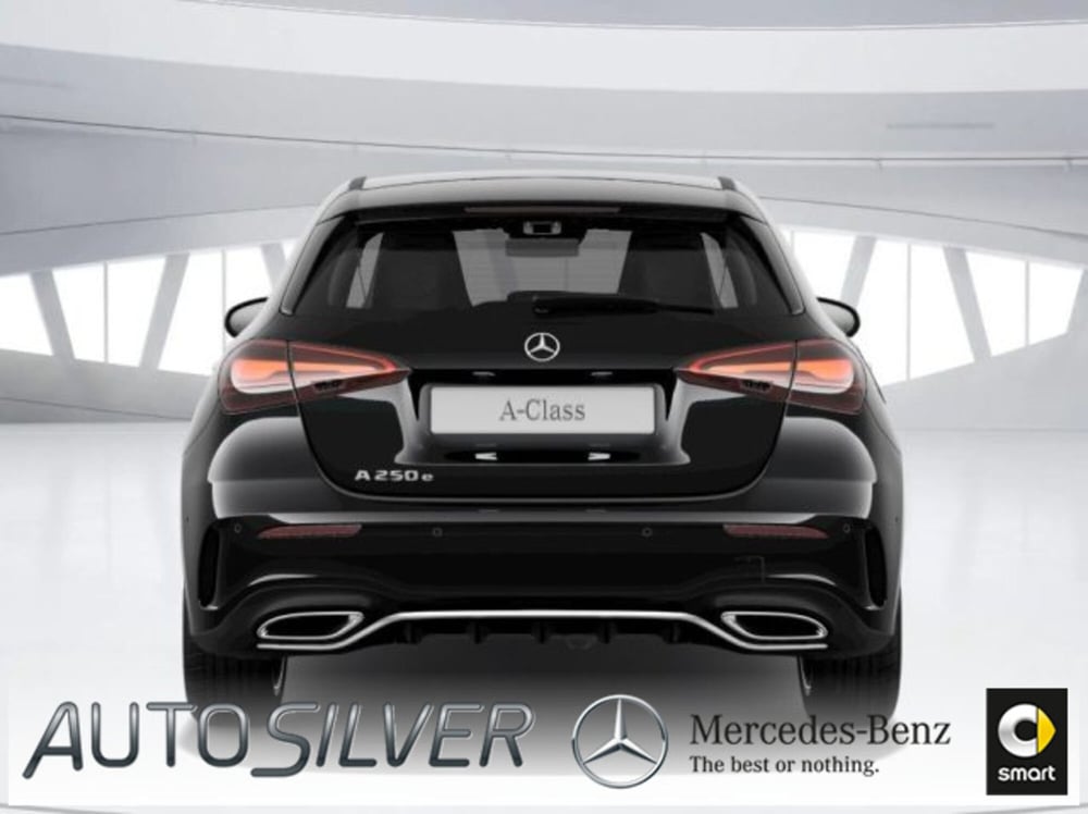 Mercedes-Benz Classe A Sedan nuova a Verona (4)