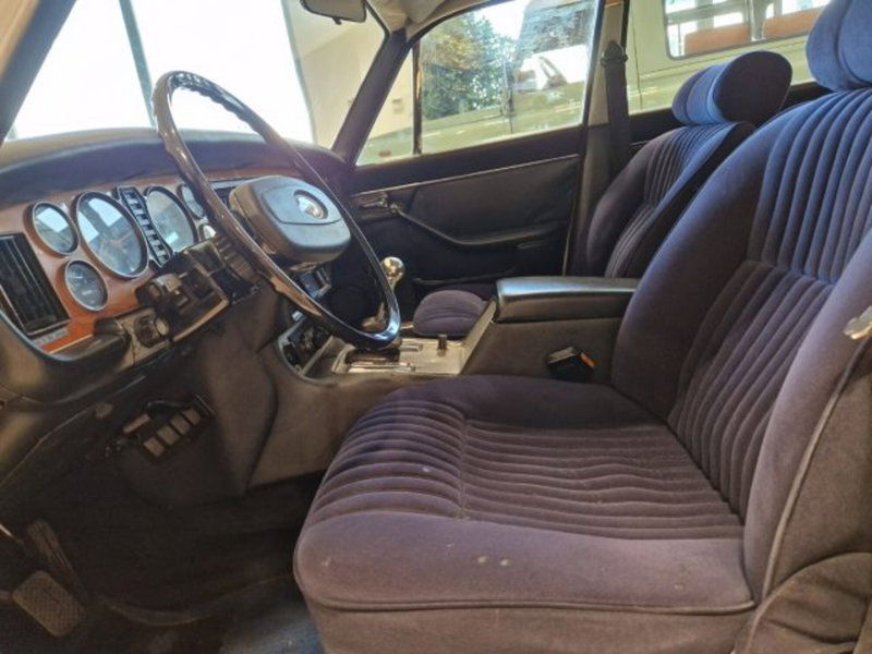 Jaguar XJ6 usata a Livorno (18)