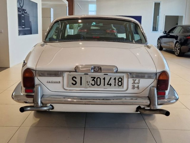 Jaguar XJ6 usata a Livorno (6)