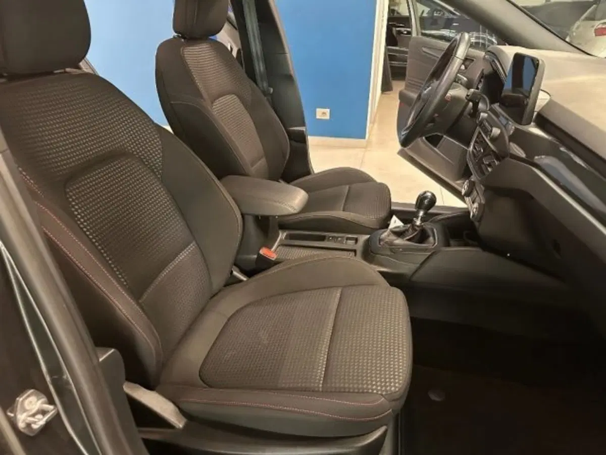 Ford Focus Station Wagon usata a Cuneo (11)