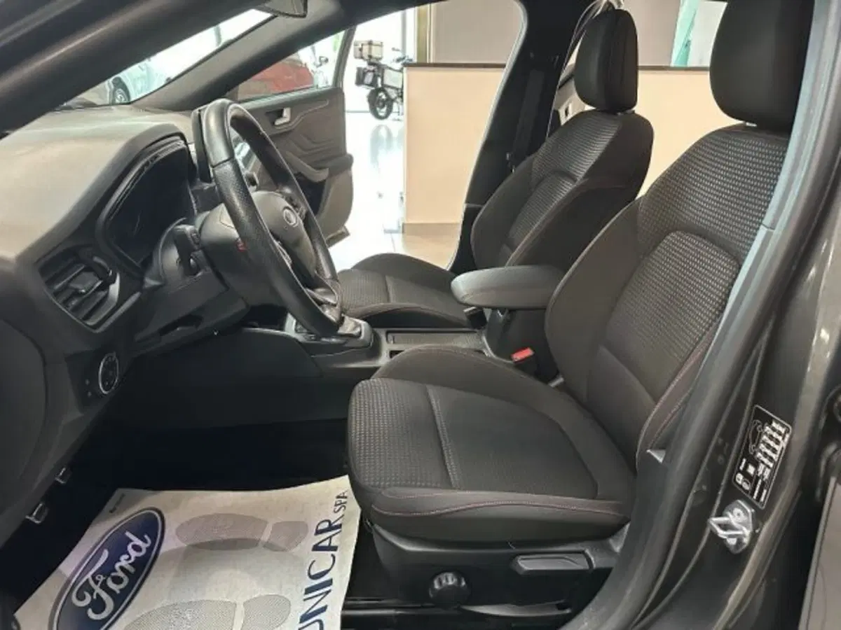 Ford Focus Station Wagon usata a Cuneo (5)