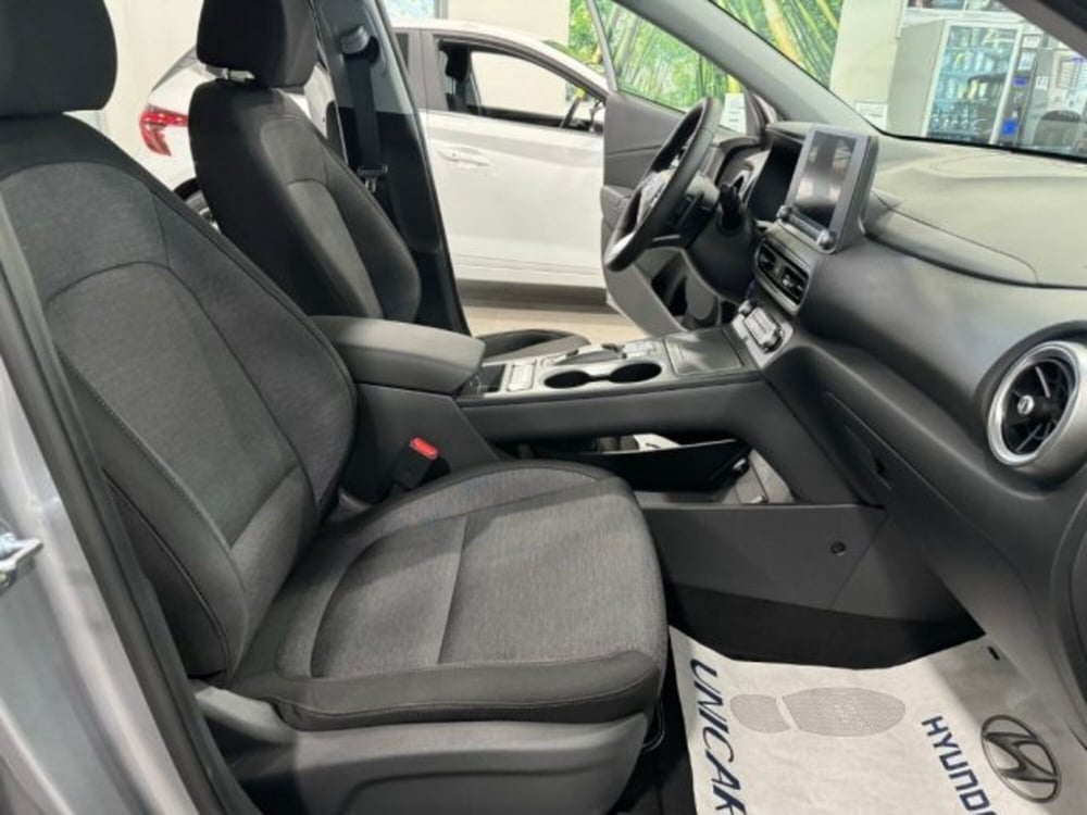 Hyundai Kona nuova a Cuneo (13)