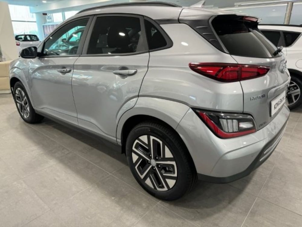 Hyundai Kona nuova a Cuneo (6)