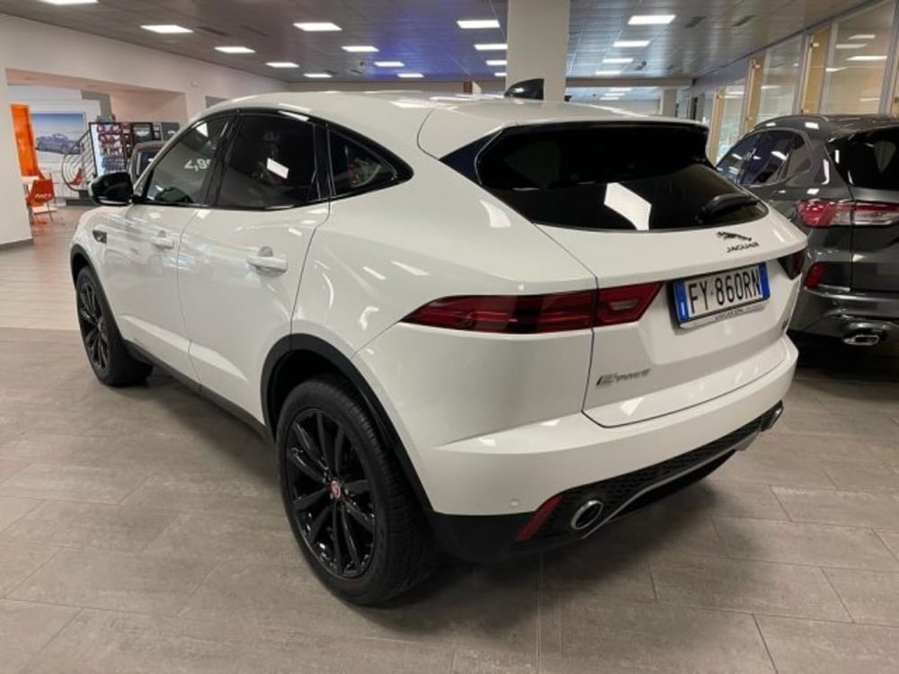 Jaguar E-Pace usata a Cuneo (5)