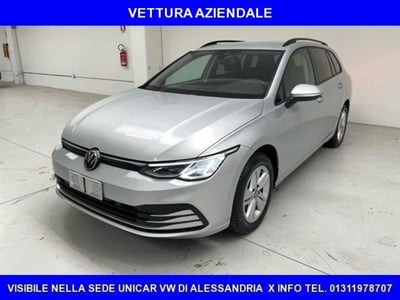 Volkswagen Golf Variant 1.5 TSI 130 CV EVO DSG Highline BlueMotion  del 2022 usata a Alba