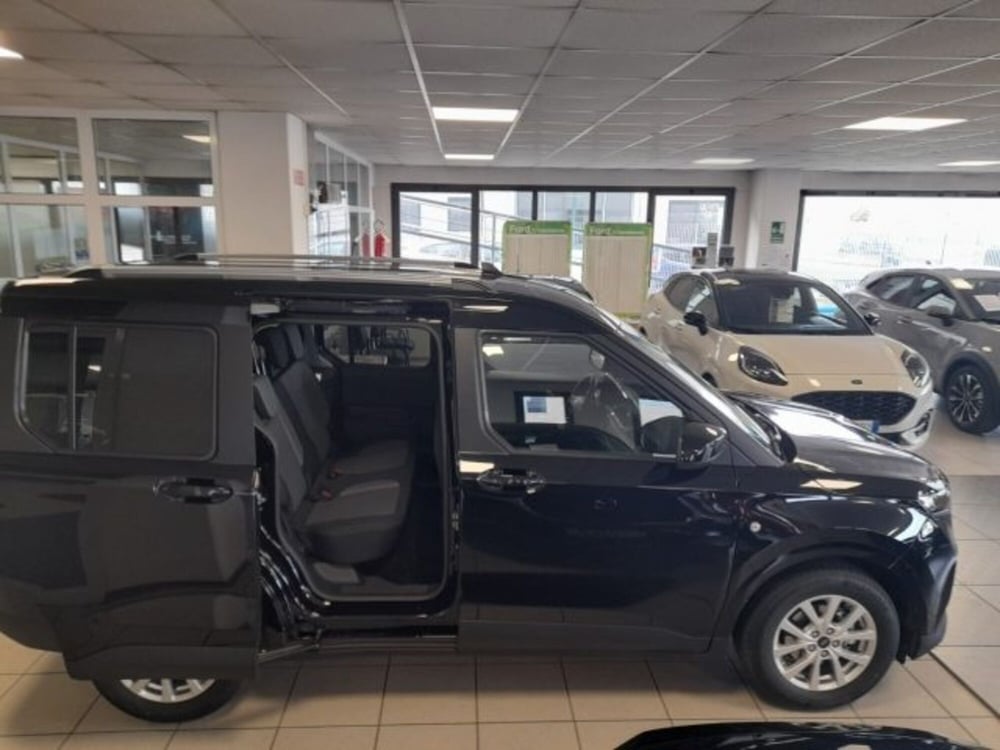 Ford Tourneo Courier nuova a Cuneo (5)