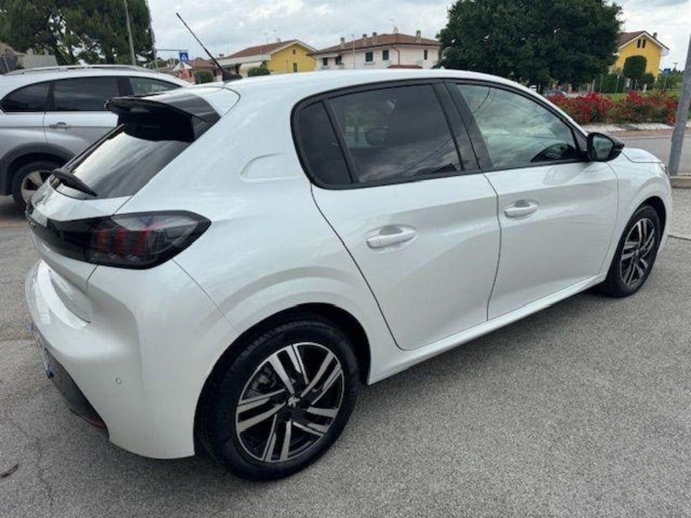 Peugeot 208 usata a Padova (3)