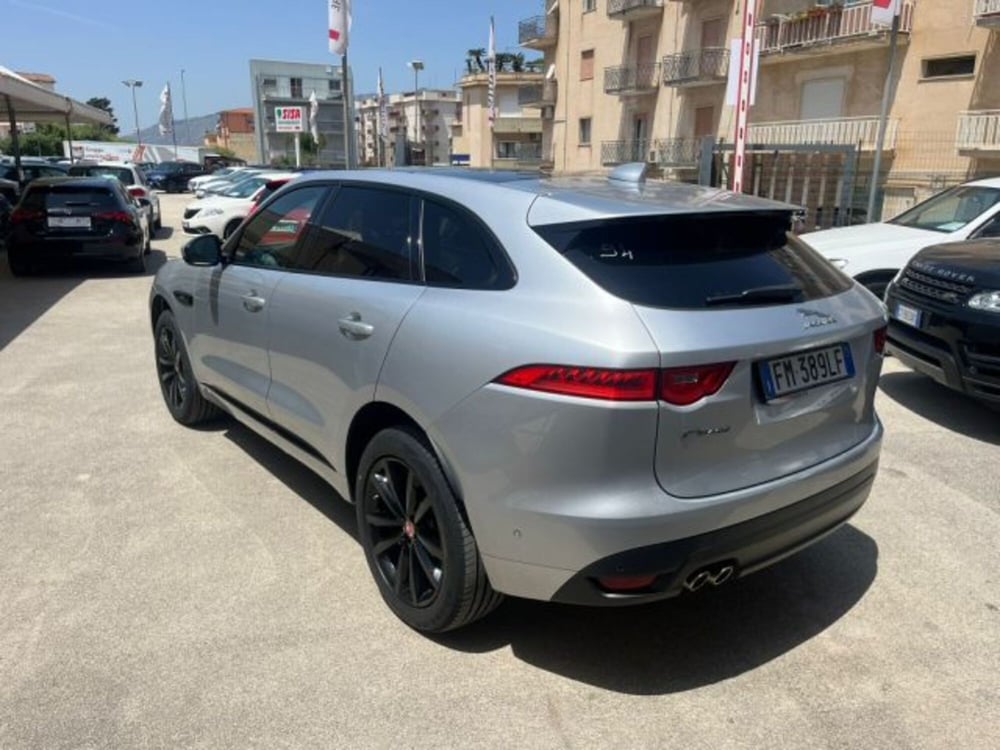 Jaguar F-Pace usata a Trapani (2)