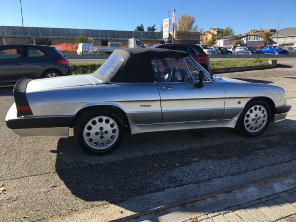 Alfa Romeo Spider usata a Lodi (6)