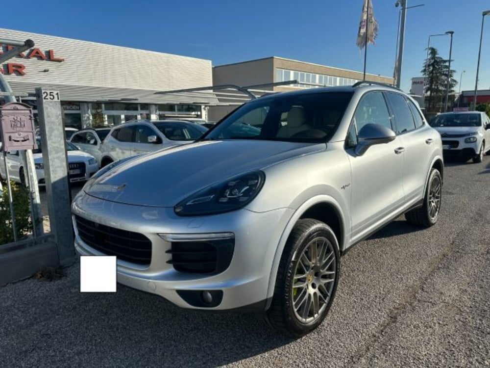 Porsche Cayenne usata a Lodi (3)