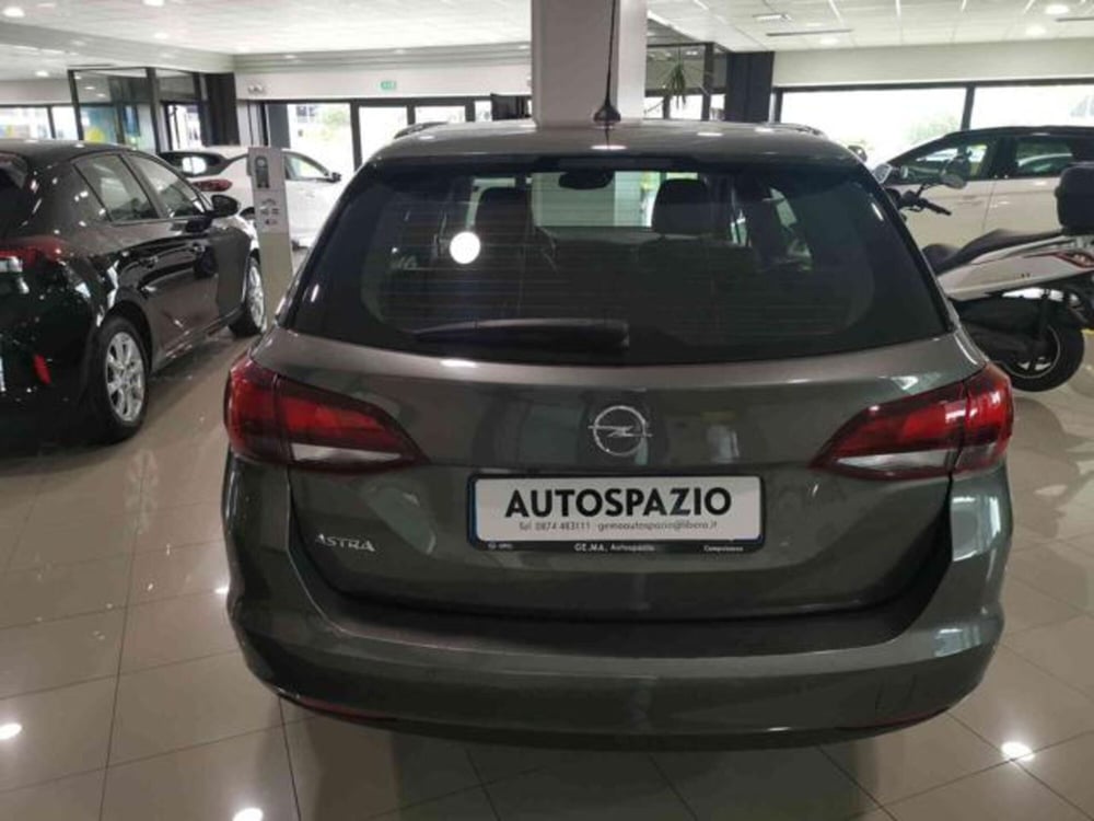 Opel Astra Station Wagon usata a Campobasso (4)