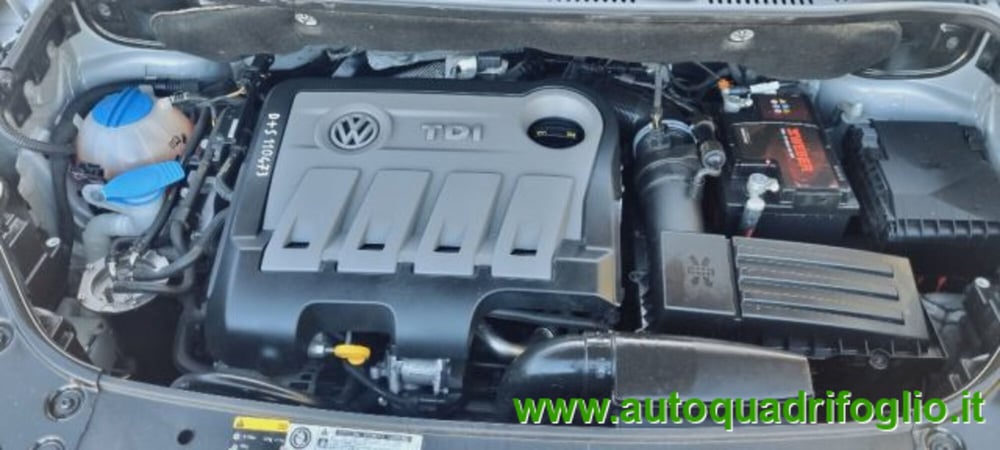 Volkswagen Touran usata a Savona (11)