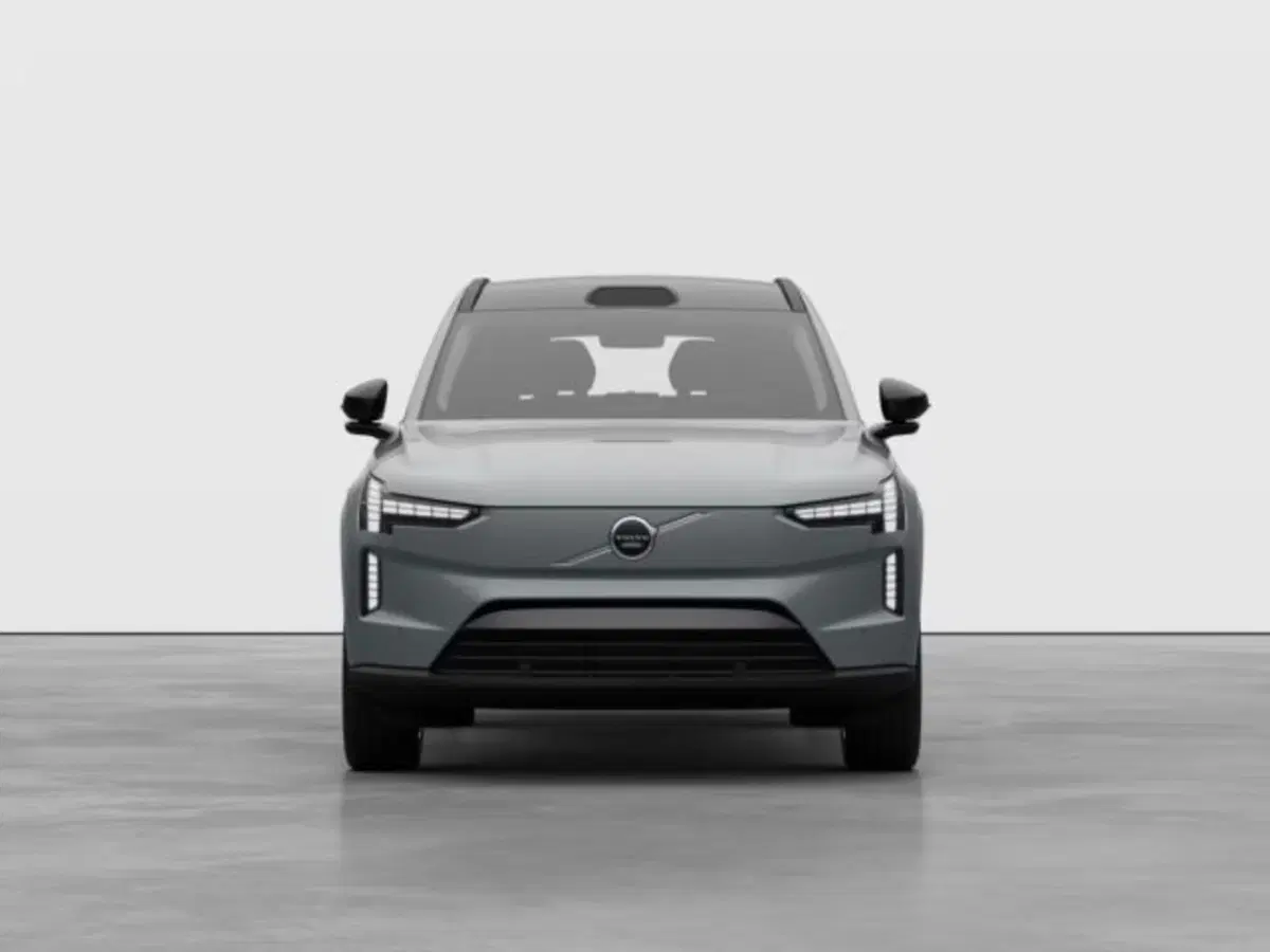 Volvo EX90 nuova a Modena (7)