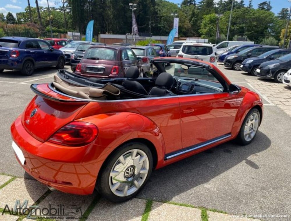 Volkswagen Maggiolino Cabrio usata a Roma (9)